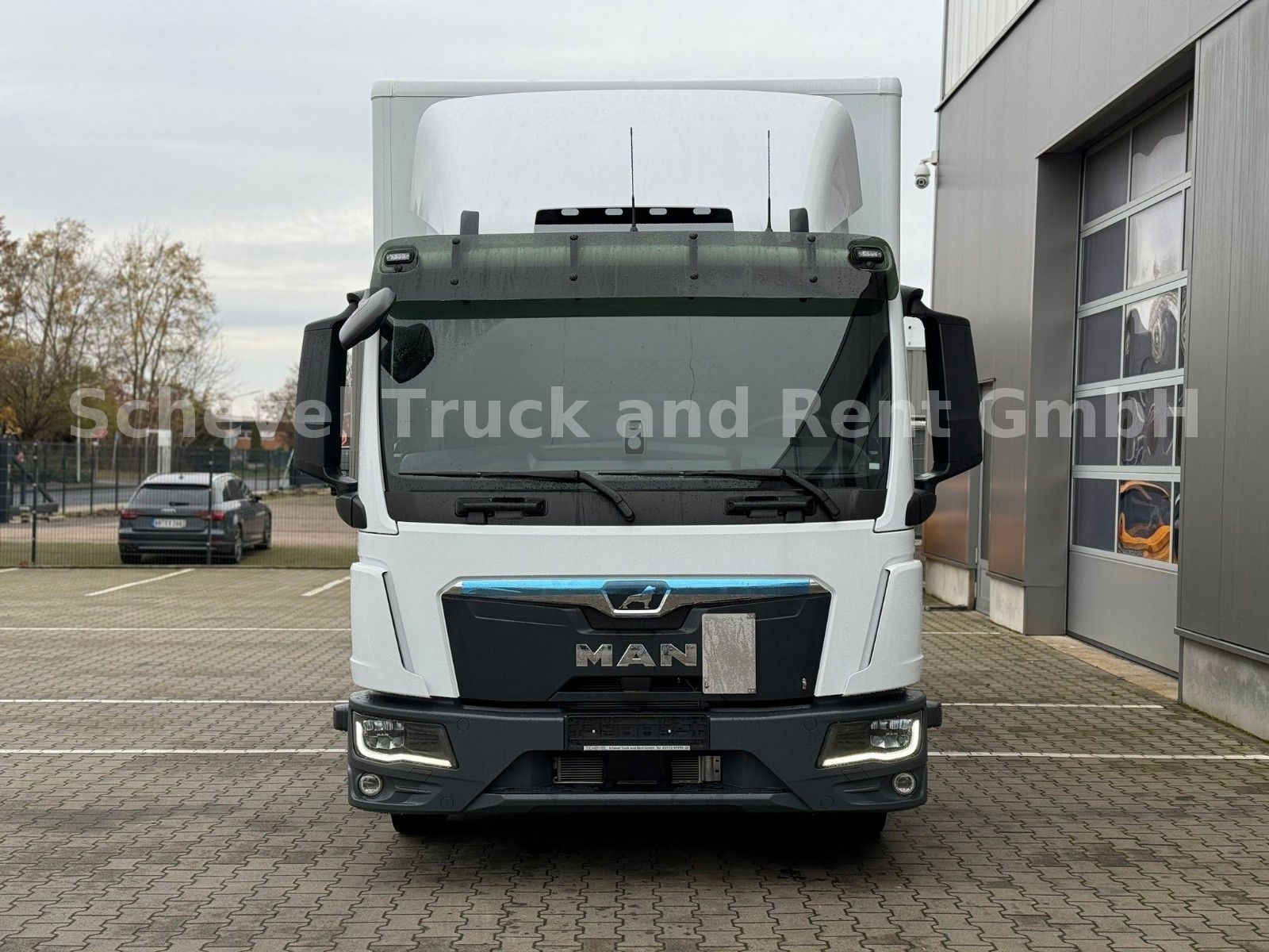 Fahrzeugabbildung MAN TGL 7.190 Koffer mit DHOLLANDIA LBW