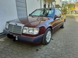 Mercedes-Benz Oldtimer mit H Zulassung 230 Coupe - Mercedes-Benz 230: C