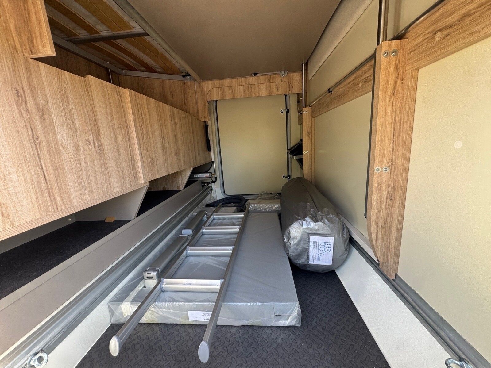 Fahrzeugabbildung Eura Mobil Profila RS PRS 720 QF AHK Autom. Fahrassistenz