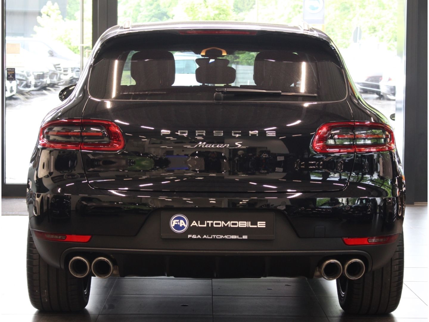 Fahrzeugabbildung Porsche Macan S Diesel Sport Design 1. Hand*Pano*Bose