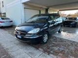 Peugeot 807 2.0 HDi 8 POSTI (12 RATE) - Peugeot 807 aus 2009