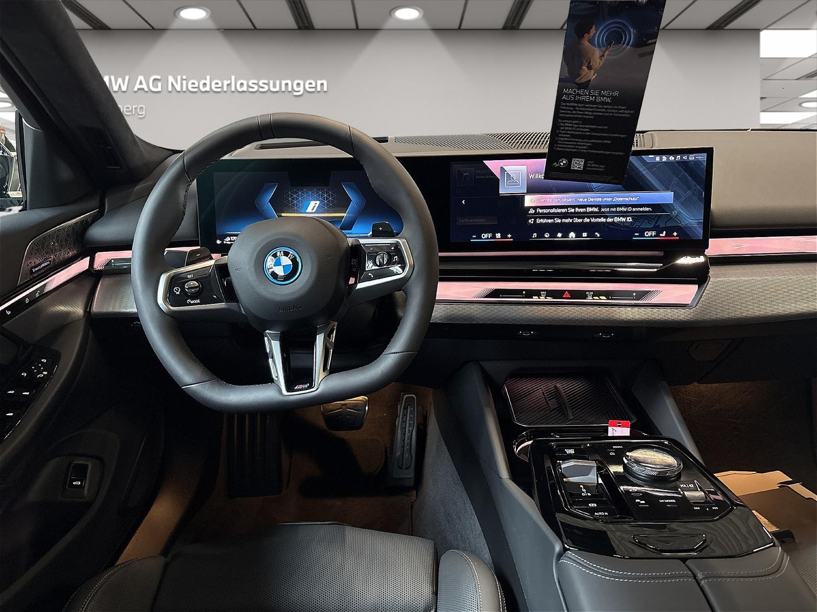 BMW 530e xDrive Touring *Kamera 360°*M Sport*Panoram
