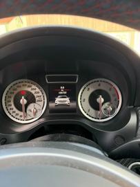 صورة 10 لـ 2015 Mercedes-BENZ A 220
