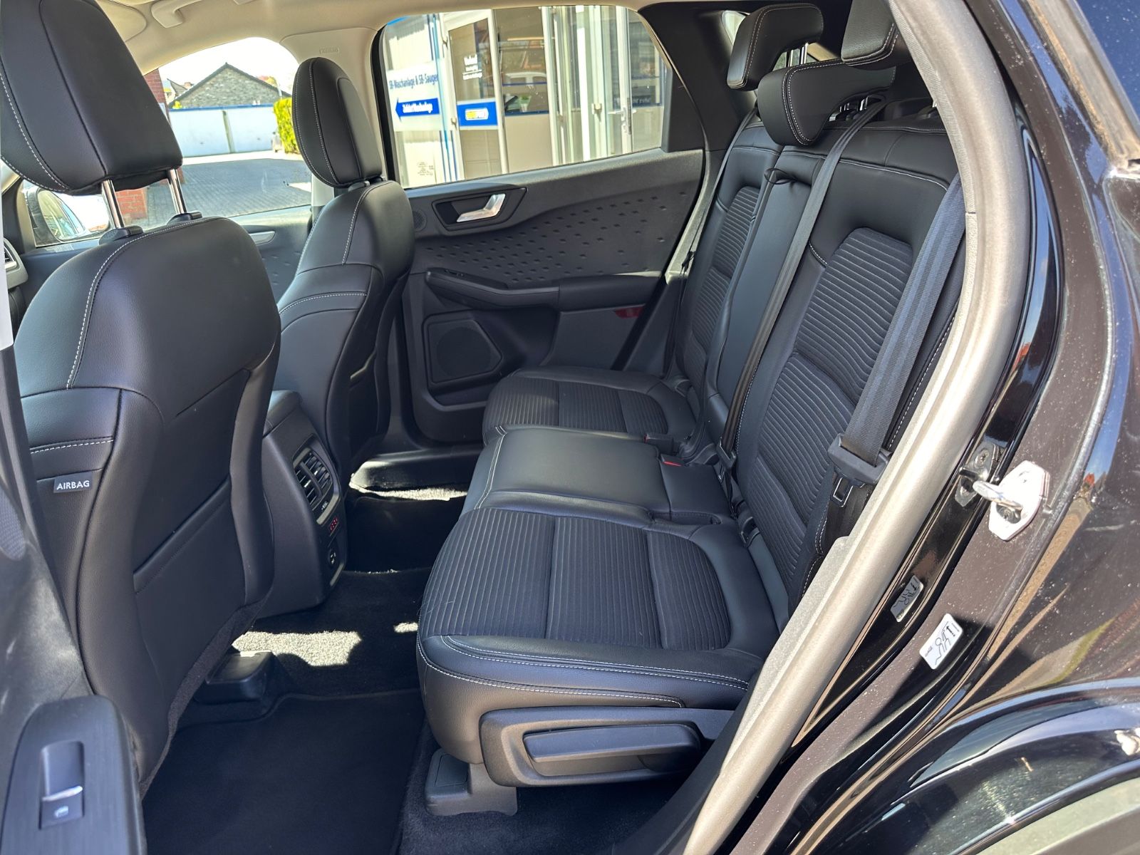 Fahrzeugabbildung Ford Kuga 2.0 EcoBlue Titanium X AHK/Navi/ACC/eHeck