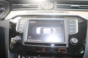 Fotografie des VW Passat 2.0 TSI BMT DSG Highline