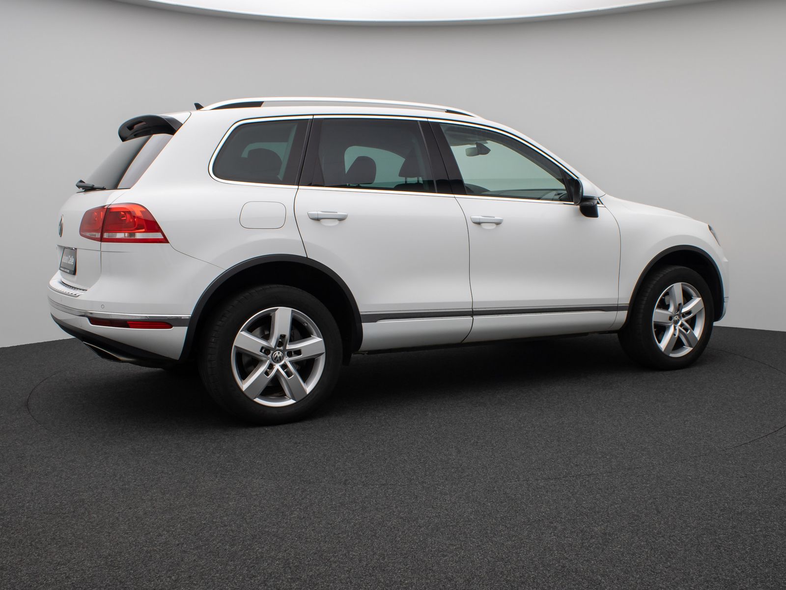 Fahrzeugabbildung Volkswagen Touareg V6 3.0 TDI Terrain Tech 4Motion PDC AHK