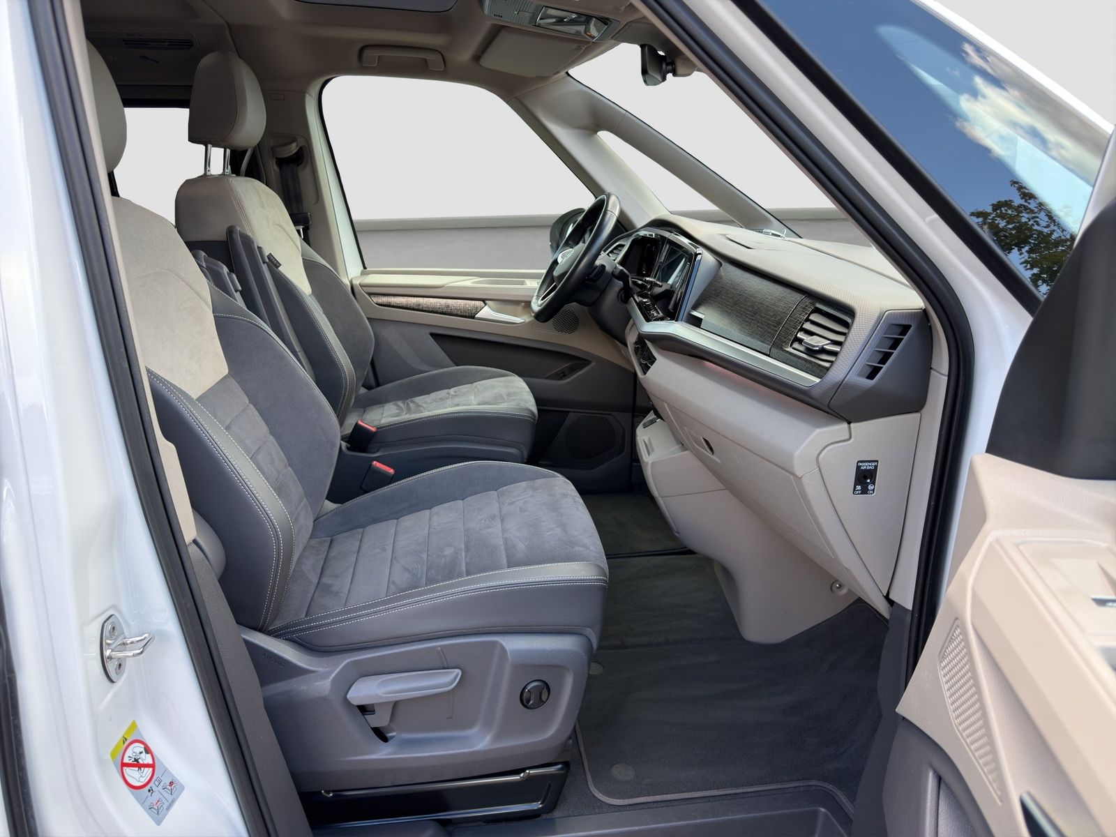 Volkswagen T7 Multivan Life 1.4Hyb MARTX 6-Sitze Pano Trave foto 15