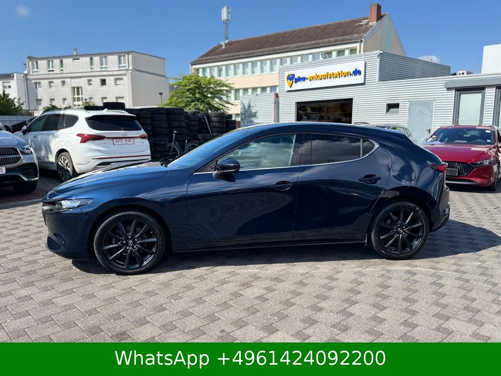 Mazda 3 — fotografia 3