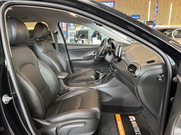 Hyundai i30 Premium *LED*Navi*Spurhalteass*