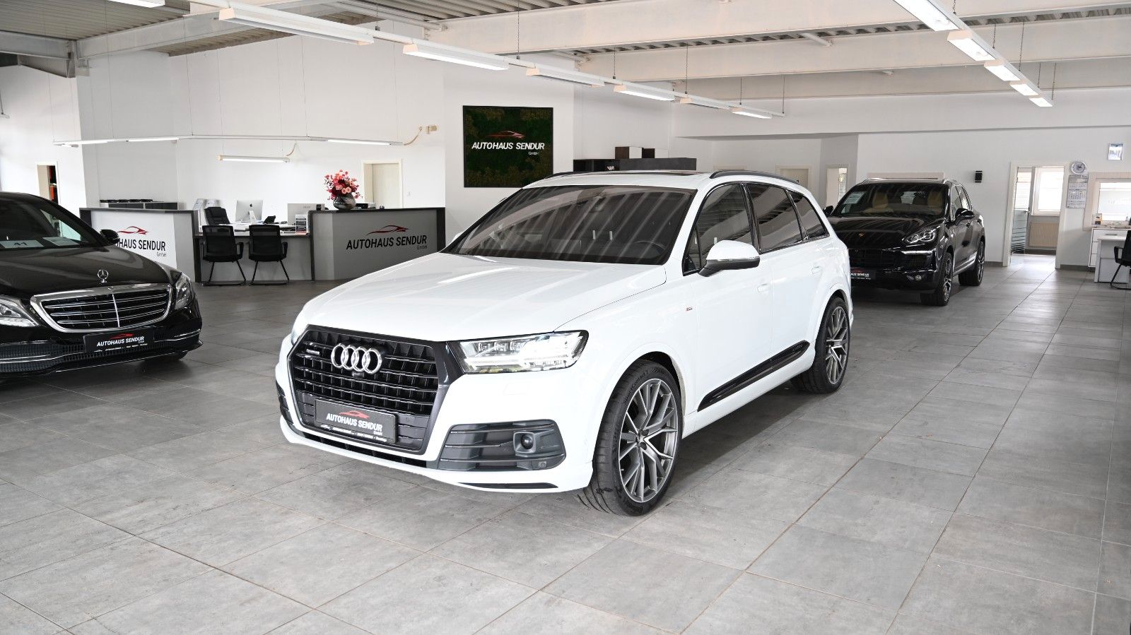 AUDI Q7 3.0 TDI quattro *HUD*NACHTSICHT*7-SITZER