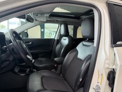 JEEP Compass Limited ACC Panorama Beats Audio Navi