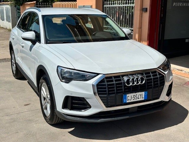 Image of Audi Q3