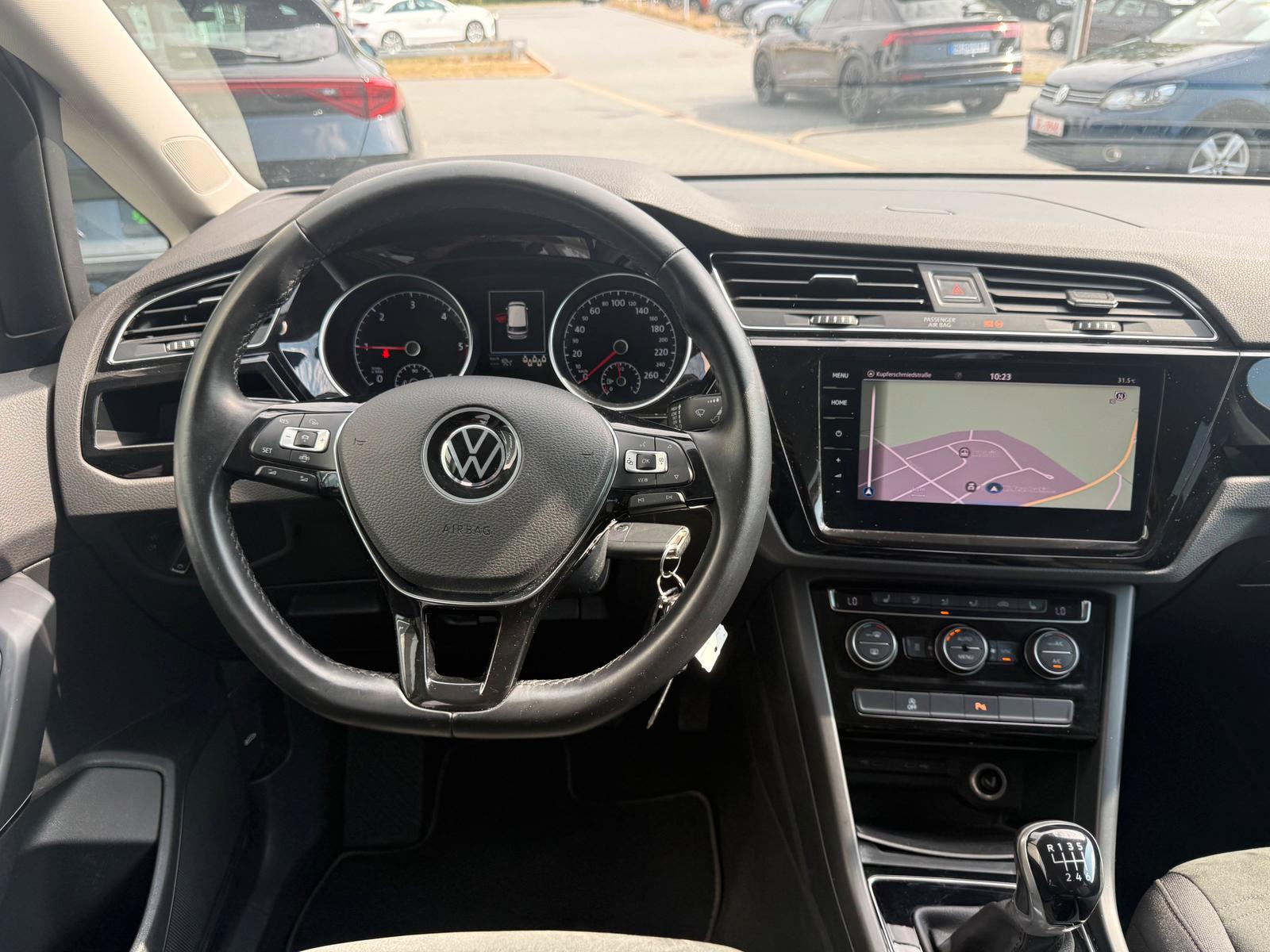 Volkswagen Touran 2.0 TDI High STHZ LED 7 SITZ AHK KAM ACC, миниатюра 11