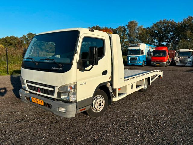 Mitsubishi Canter 3C15 Fuso oprijwagen ambulance Tijhof win