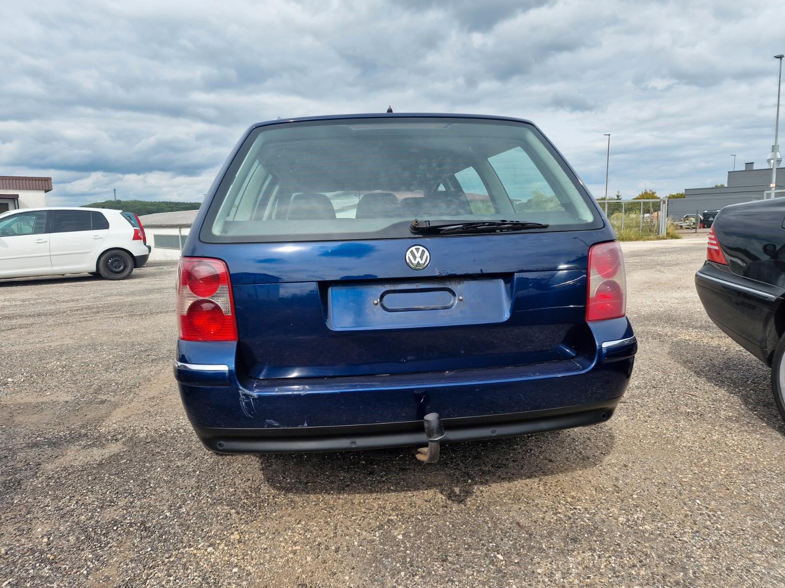Volkswagen Passat 2005 — photo 14