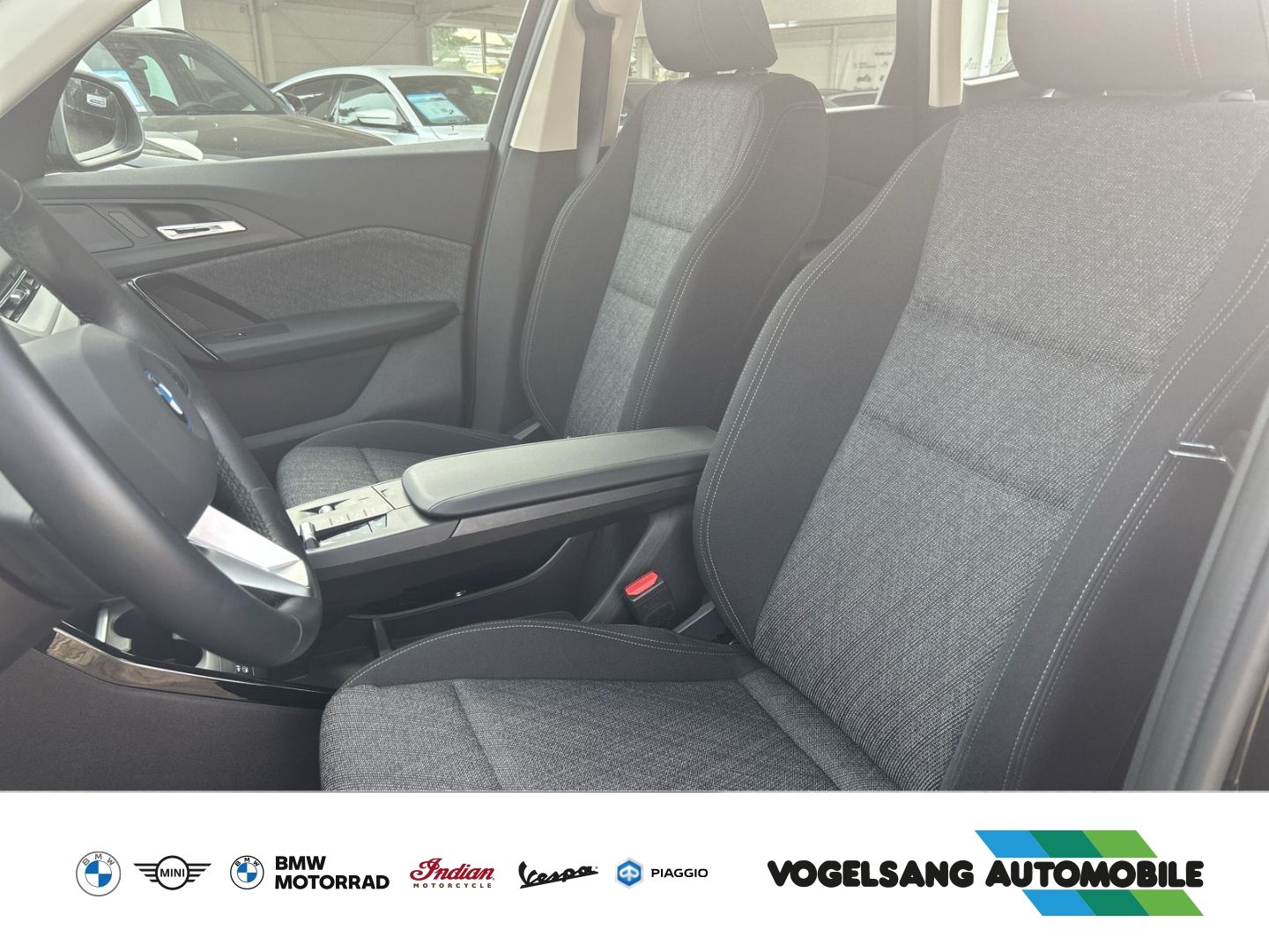 Fahrzeugabbildung BMW iX1 30xDrive,DAB,LiveCockpitPlus,Rückfahrk.,LEDS