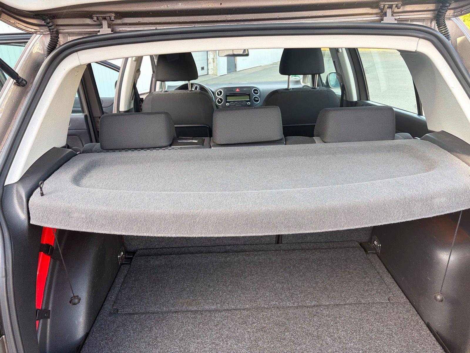 Volkswagen Golf Plus 2009 — photo 9