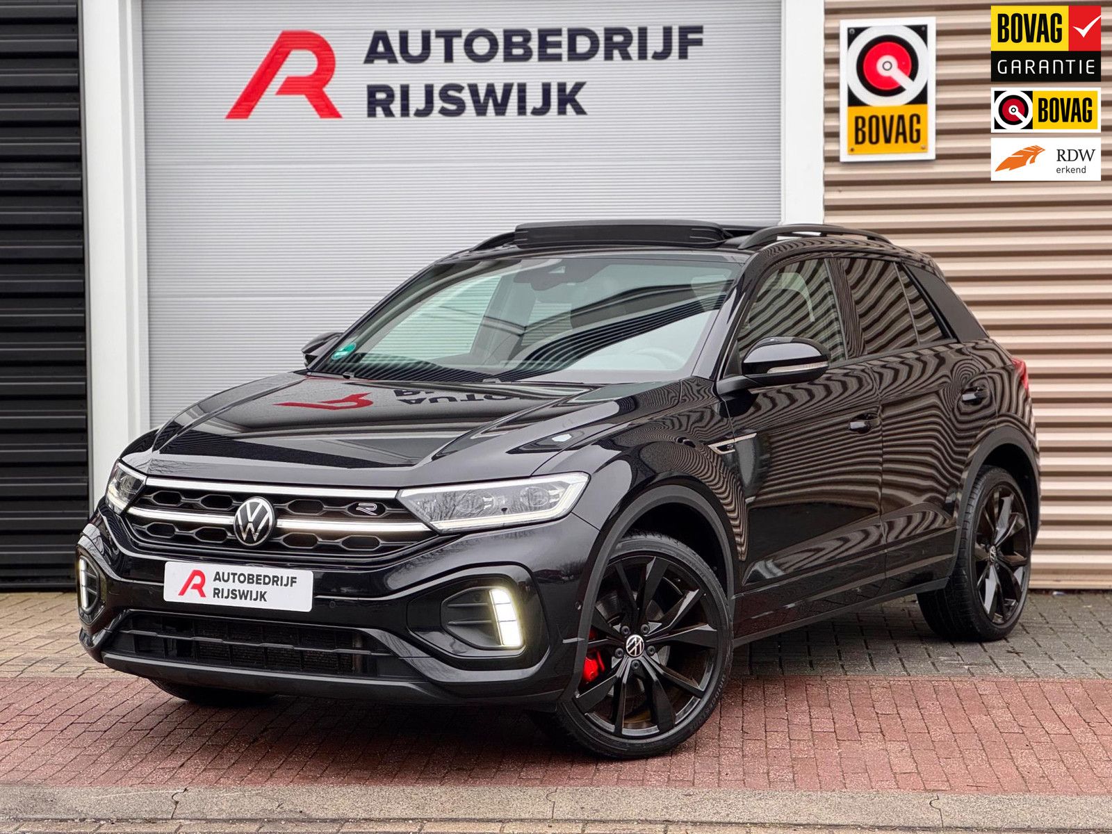 Volkswagen T-ROC 1.5 TSI 3x R-Line Pano/Keyless/IQ.Light/Ca
