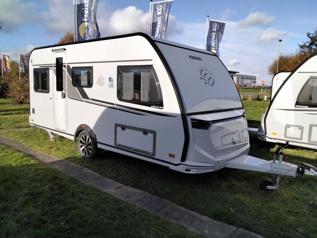 Knaus Südwind 460 EU 60 Years E.POWER Paket - gasfrei!