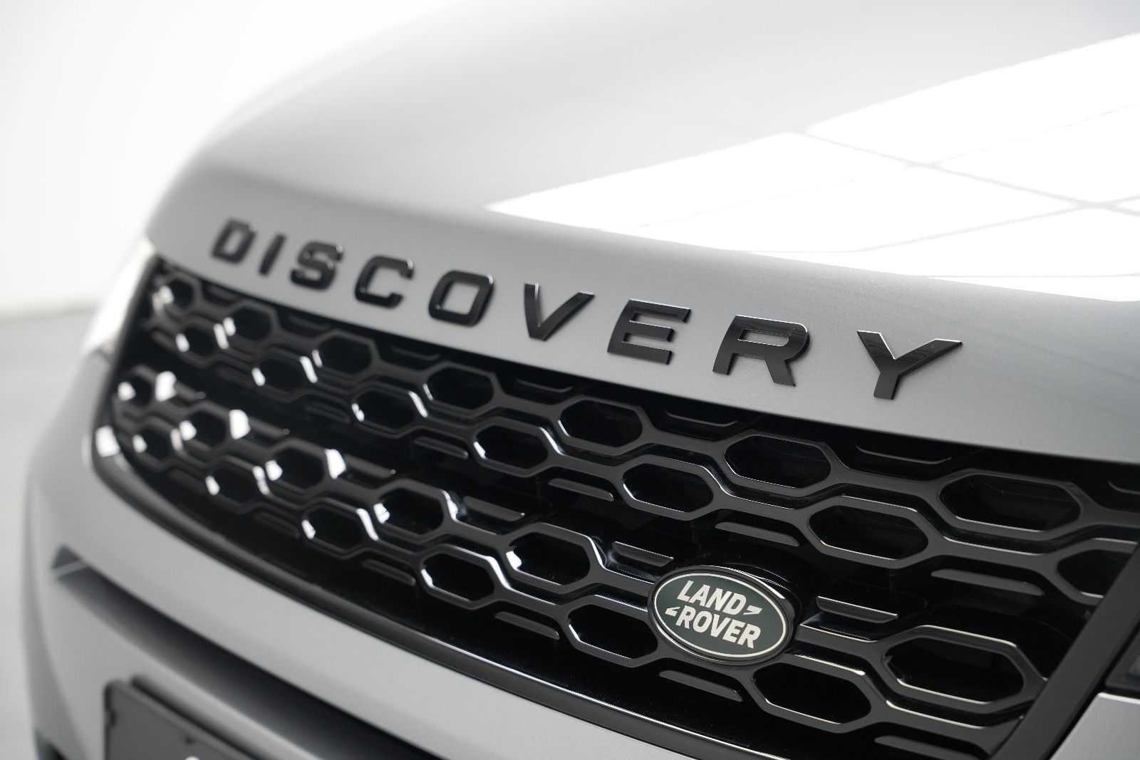 Fahrzeugabbildung Land Rover Discovery Sport /R-Dynamic/LED/R-Cam/Leder/AHK/