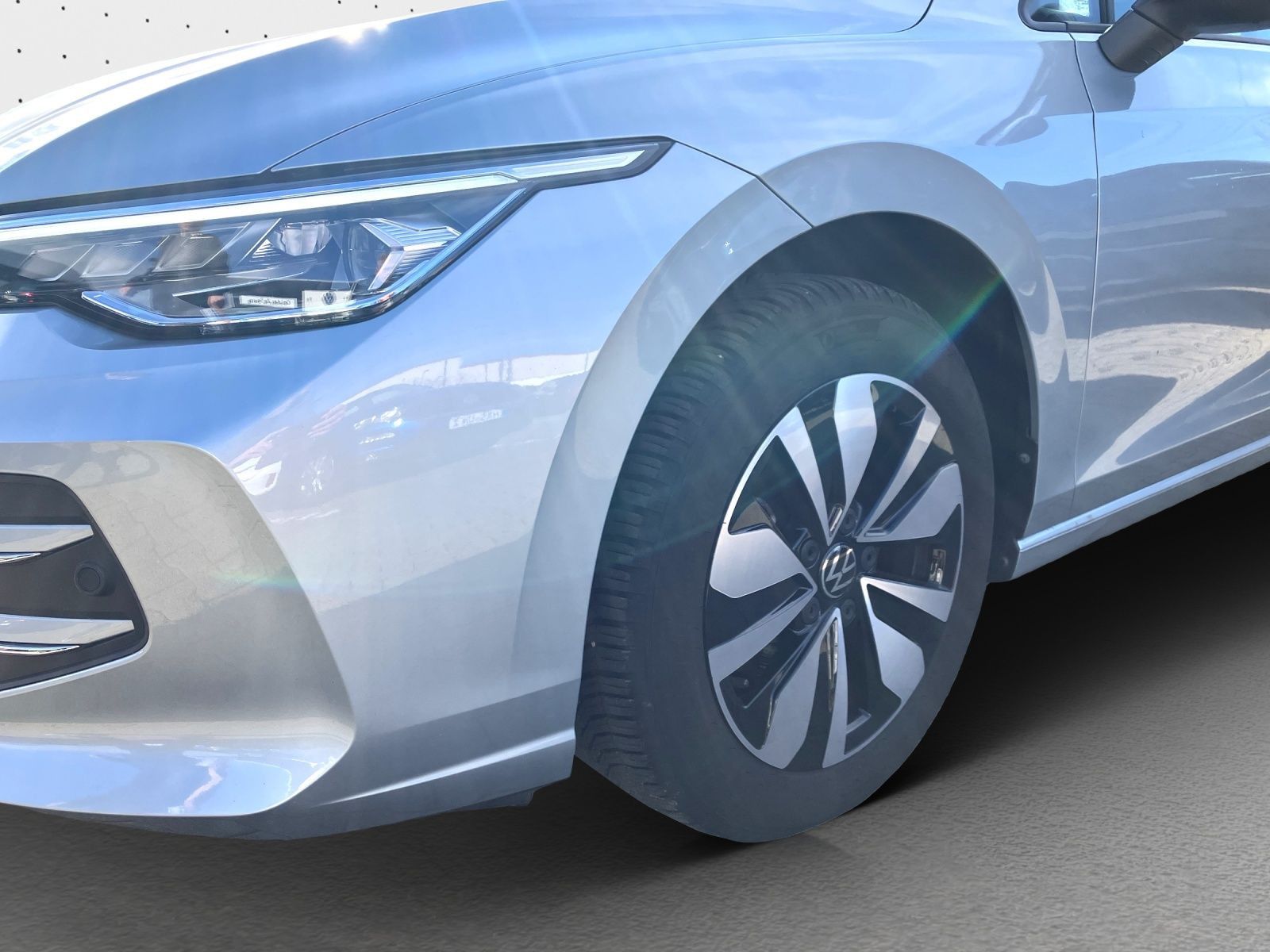 Volkswagen Golf - Bild 13