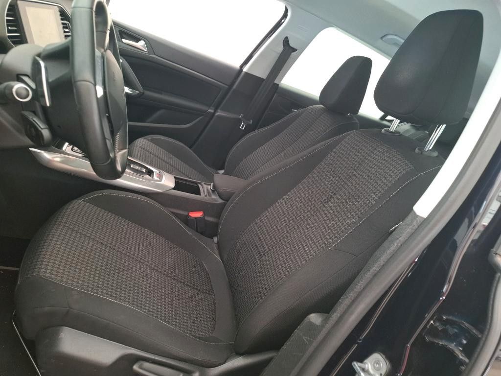 Fahrzeugabbildung Peugeot 308 Active 1.2T NAVI/LED/PDC/TEMPOMAT/ALU
