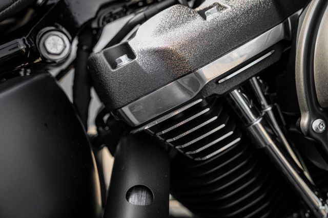 Fahrzeugabbildung Harley-Davidson FXBB STREET BOB SOFTAIL - MILLER - 1.HAND