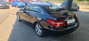Mercedes E 220 - 5