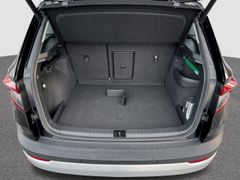 SKODA Karoq 4x4 AHK NAVI DCC Standh. Kamera PDC LED 19