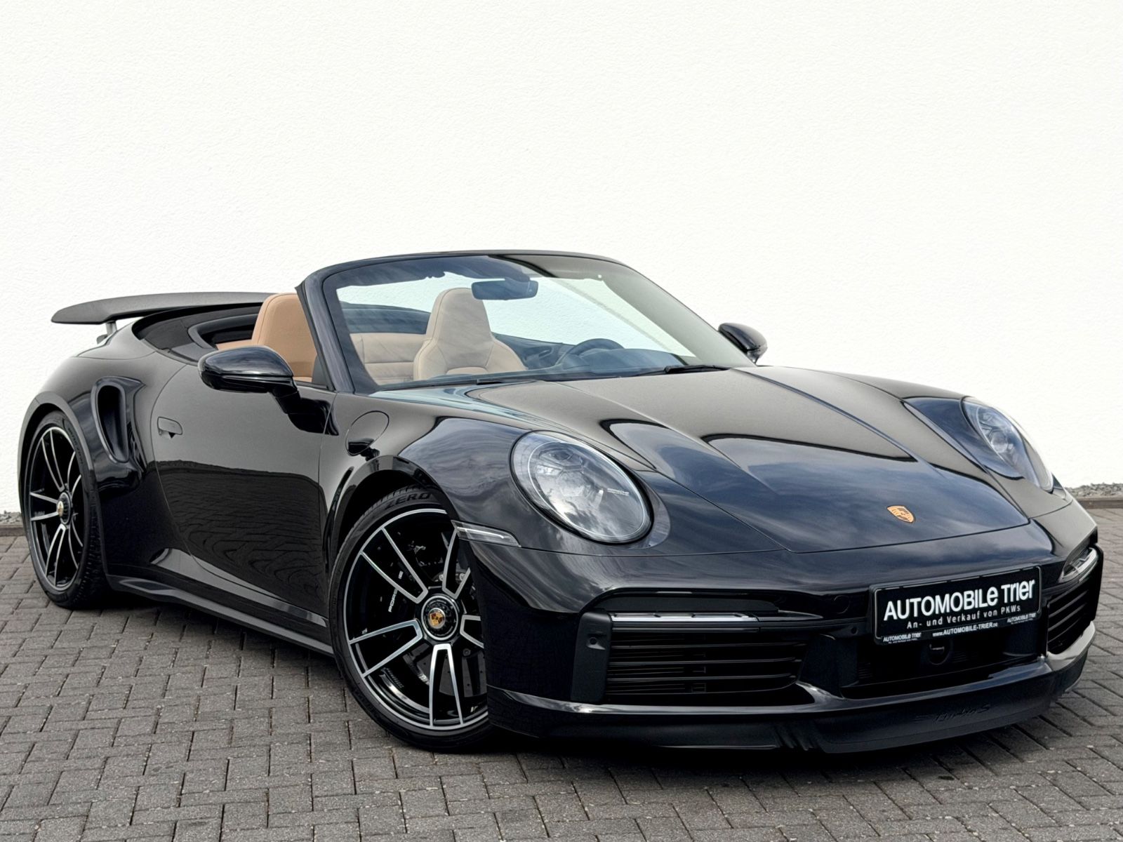 Porsche 911 Turbo S Cabriolet LIFT KERAMIK BOSE foto 3