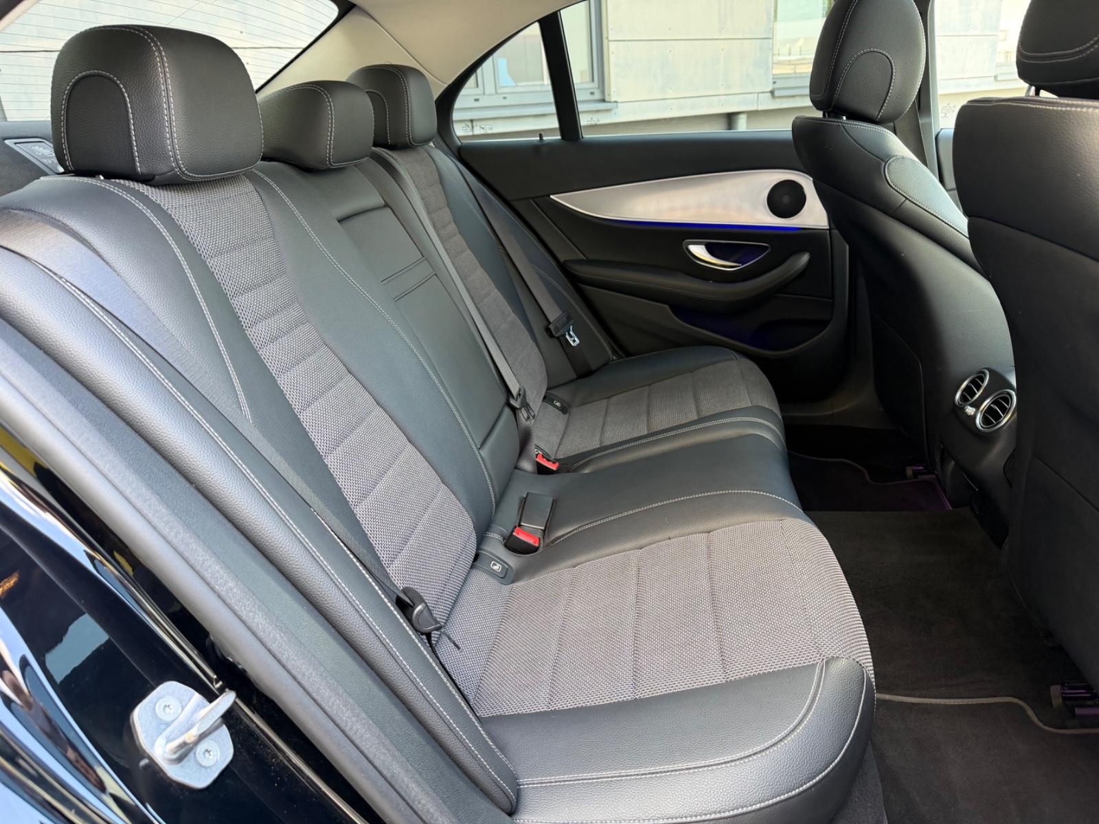 Mercedes-Benz E 220 d/AUTOMATIK/LED/LEDER/SHZ/NAVI/KAMERA
