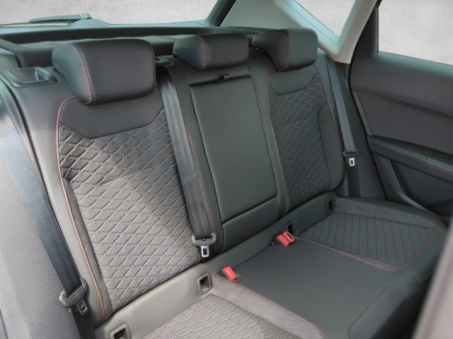Fahrzeugabbildung SEAT Ateca FR Navi,LED,AHK,Parklenkassist,SHZ