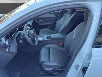 Peugeot 308 SW ALLURE HYBRID 145 e-DSC6