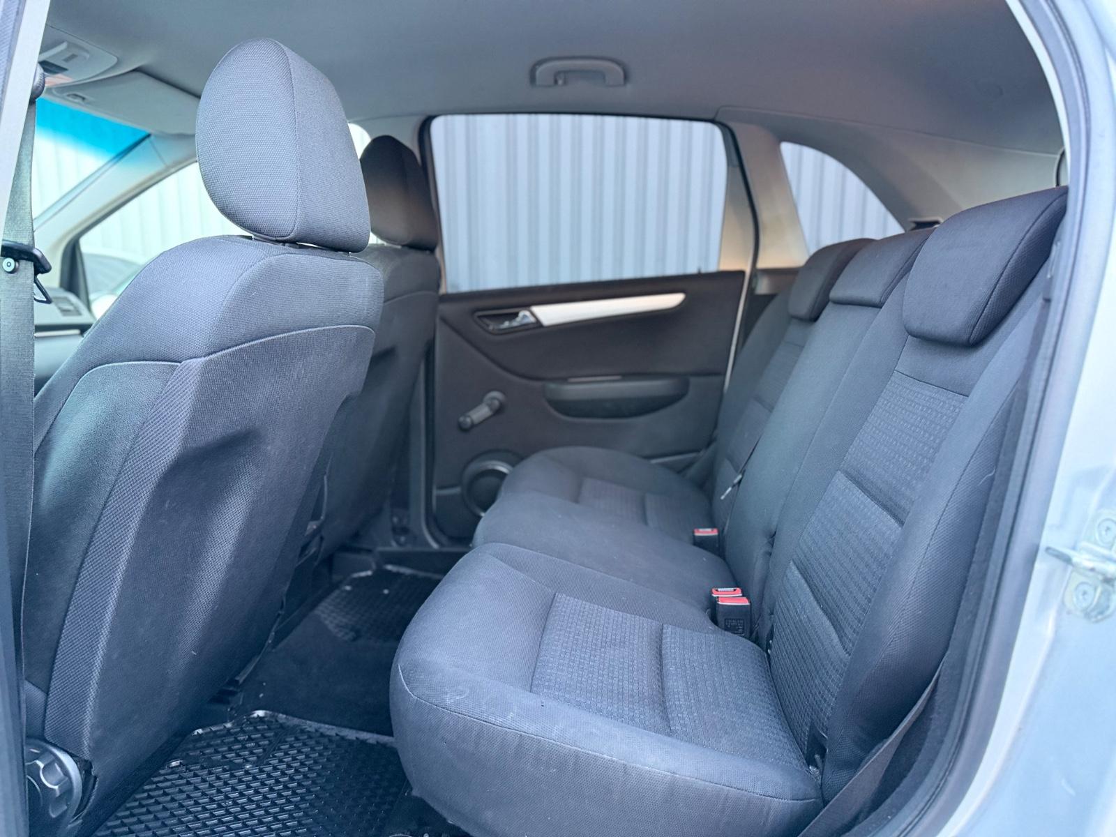 Mercedes-Benz B170 2006 — photo 12