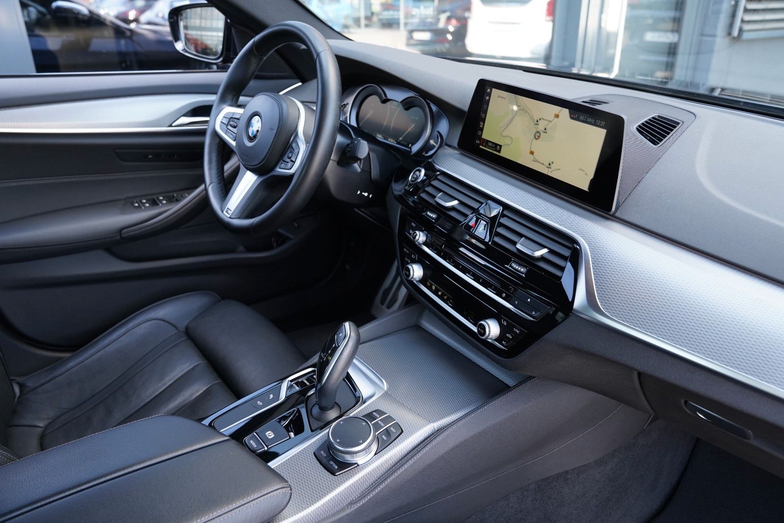 BMW 540 i M Sport Navi Prof-LED-360-Komf Sitz- HiFi foto 12