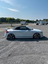 Audi TT RS Roadster 2.5 TFSI quattro - 309 KW  - Audi TT RS mit Benzin-Antrieb