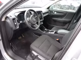Volvo XC40 T2 Essential 2WD - Volvo XC40 Essential mit Benzin-Antrieb