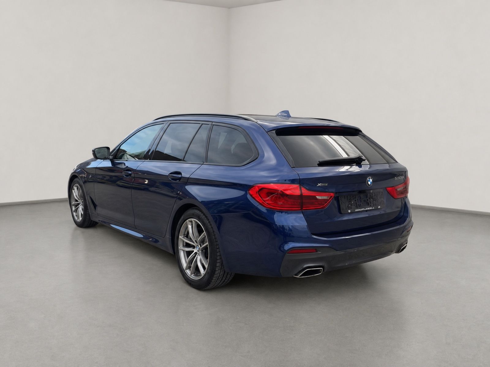 BMW 530 530 d Touring xDrive M Sportpaket*LED*Head Up*, Ansicht 4