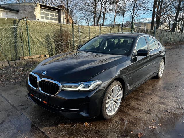 BMW 530e LCI Laser*AHK*ACC*HUD*DAB*Garantie2025