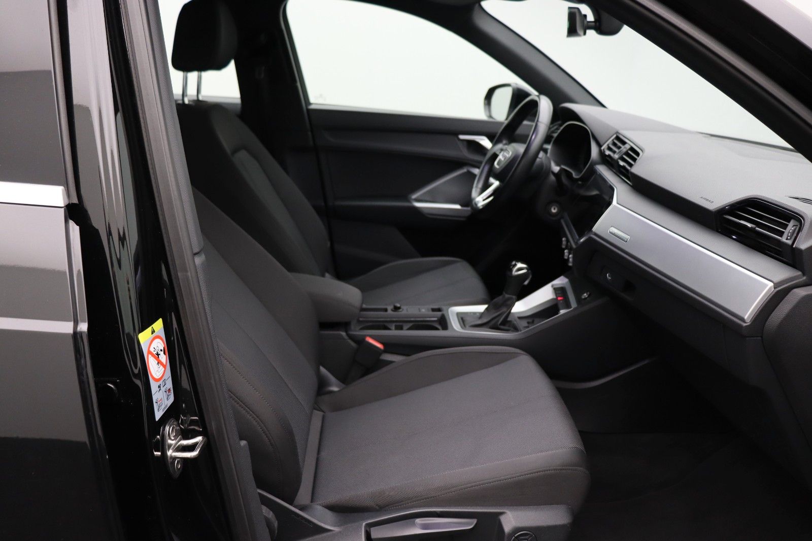 Fahrzeugabbildung Audi Q3 35 TFSI advanced