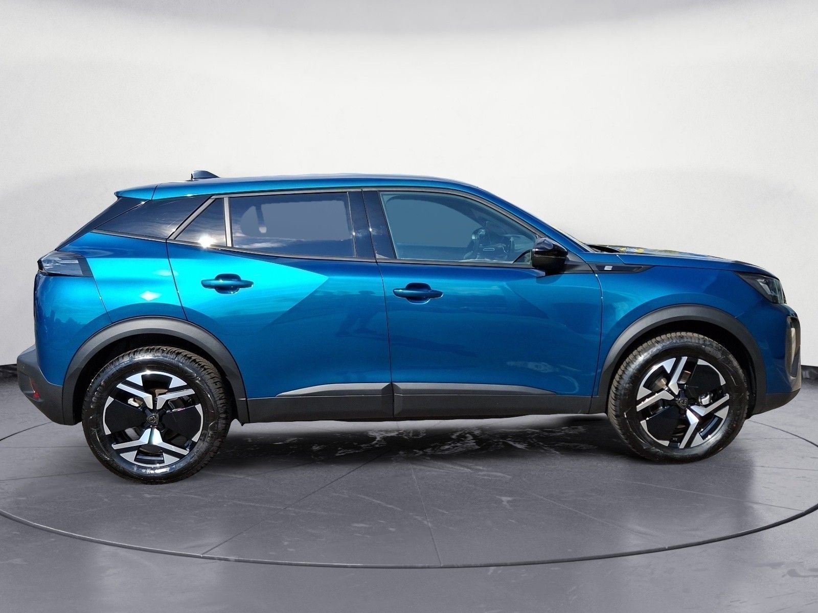 Peugeot e-2008 - Bild 6
