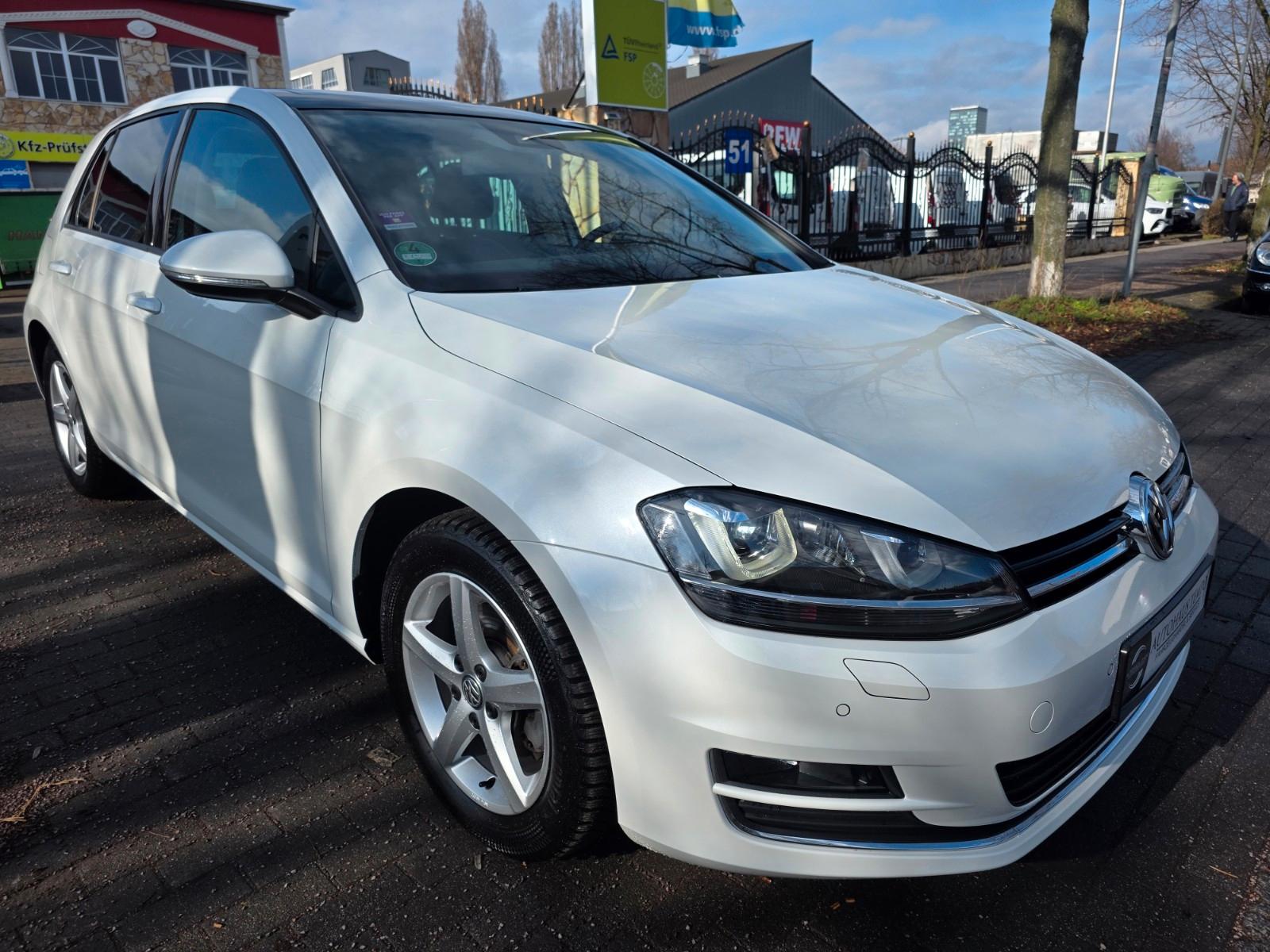 Volkswagen Golf VII Lim. Highline BMT Leder-Pano-E.Sitz-CAM