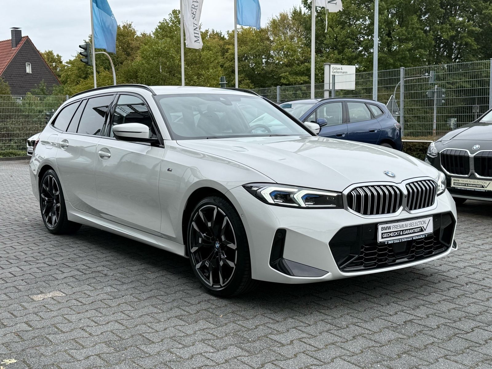 BMW 320d xDrive Touring M Sport Stop&Go HeadUp HiF foto 3