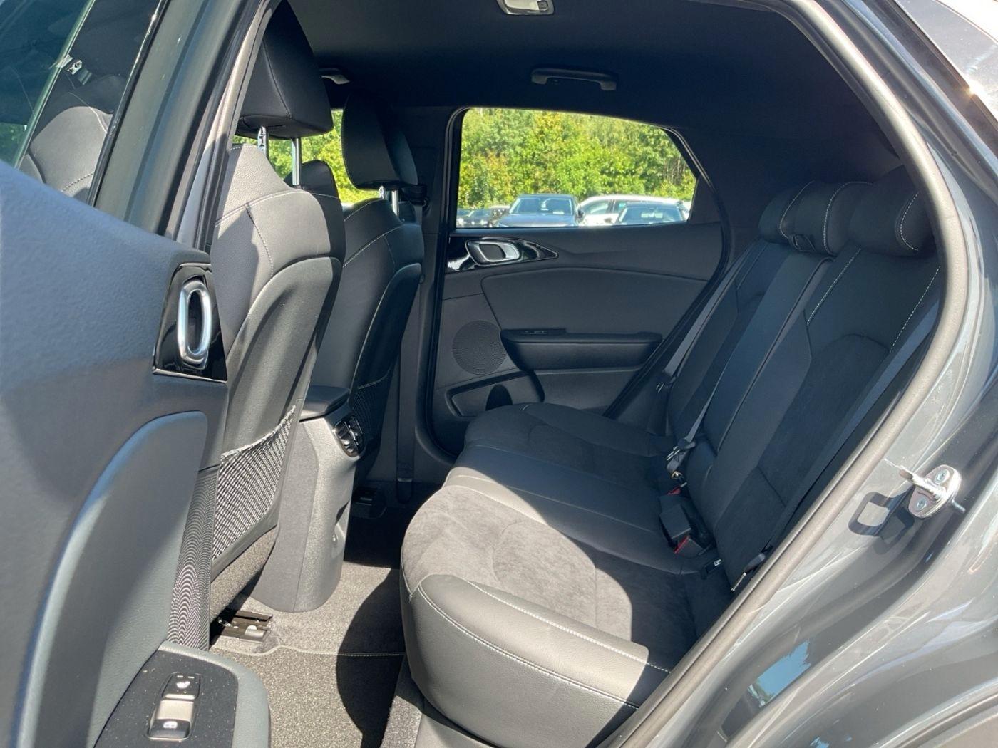 Kia X Ceed XCEED 1.6T DCT VISION NAVI ACC KESSY SHZ, миниатюра 14