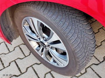 Kia Venga Spirit Autom.-Navi-Klima-SHZG-AHK-1Vorbes.