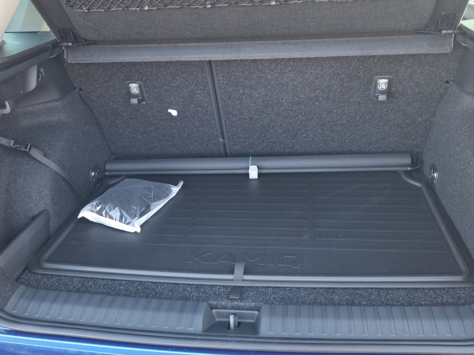 Fahrzeugabbildung SKODA Kamiq Tour DSG AHK Fahrassi SimplyClever