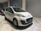 Peugeot 107 1.0 URBAN MOVE 5 PORTE UNICO PROP. - Peugeot 107 aus 2013