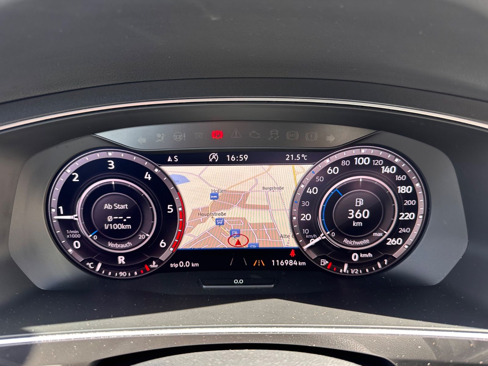 Fahrzeugabbildung Volkswagen Tiguan 2.0 TDI 4M Highline DSG AHK/HUD/Navi/LED