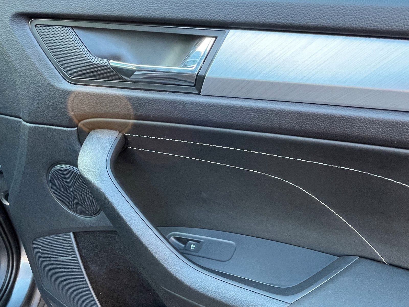 Fahrzeugabbildung SKODA Kodiaq 1.5 TSI DSG*7-Sitze*Kamera*ACC*Smartlink*