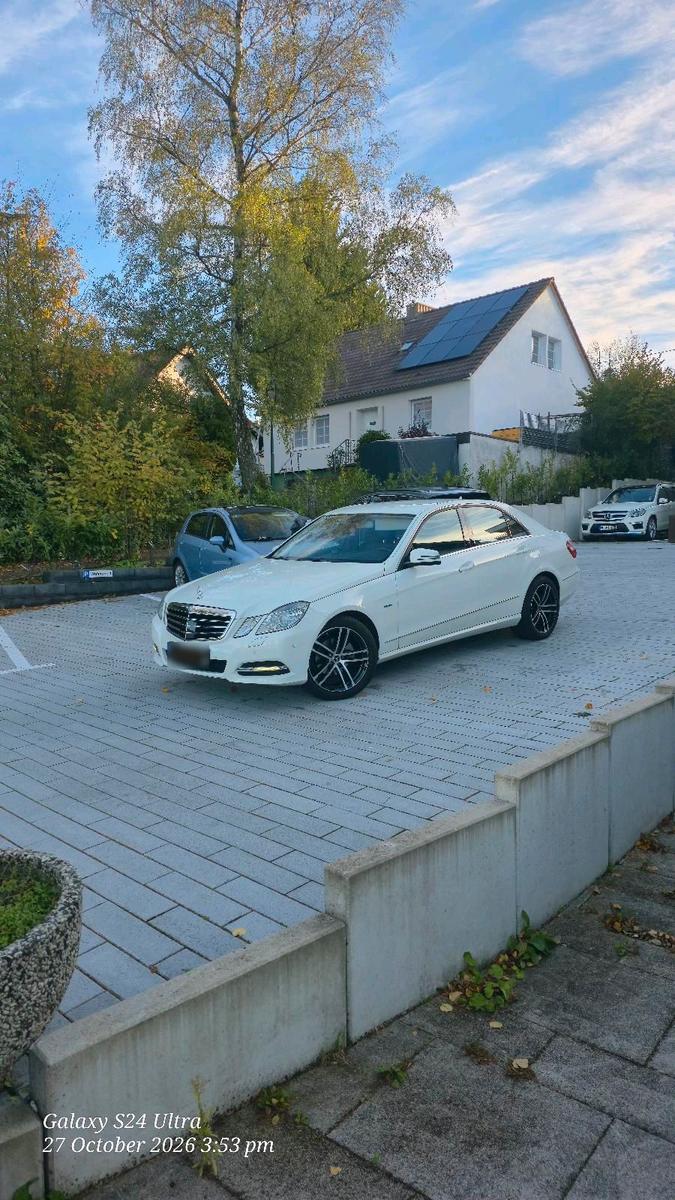 Mercedes-Benz E 200